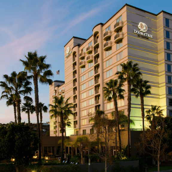 DoubleTree by Hilton Hotel San Diego - Mission Valley DoubleTree by Hilton Hotel San Diego - Mission Valley